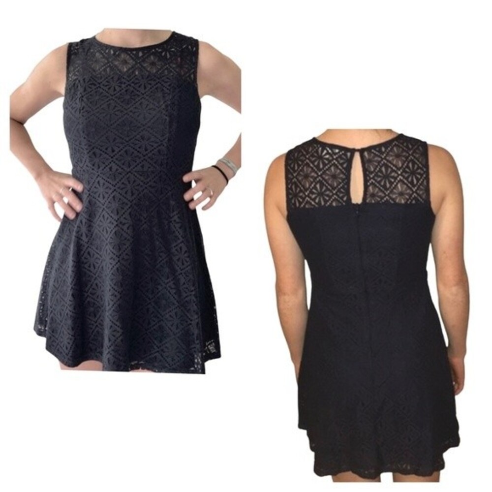 Monteau black lace dress size medium